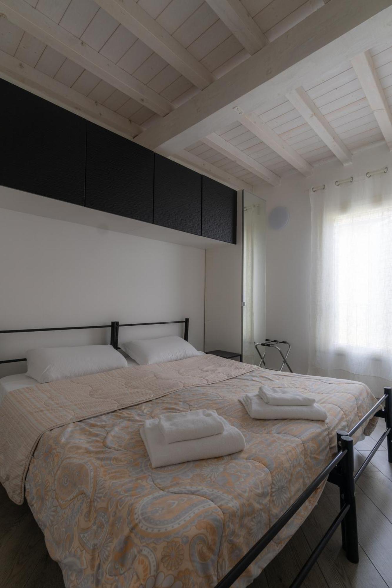 Residence Ki House Parma Buitenkant foto