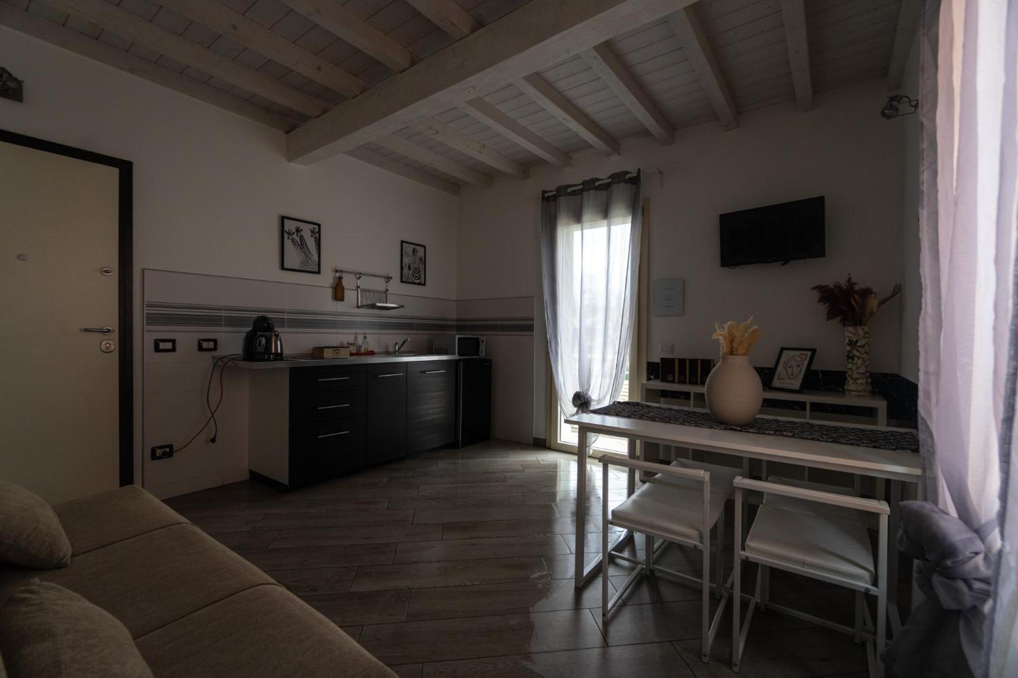Residence Ki House Parma Buitenkant foto