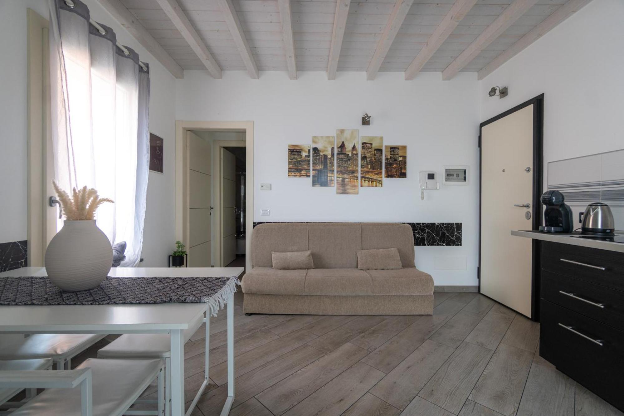 Residence Ki House Parma Buitenkant foto